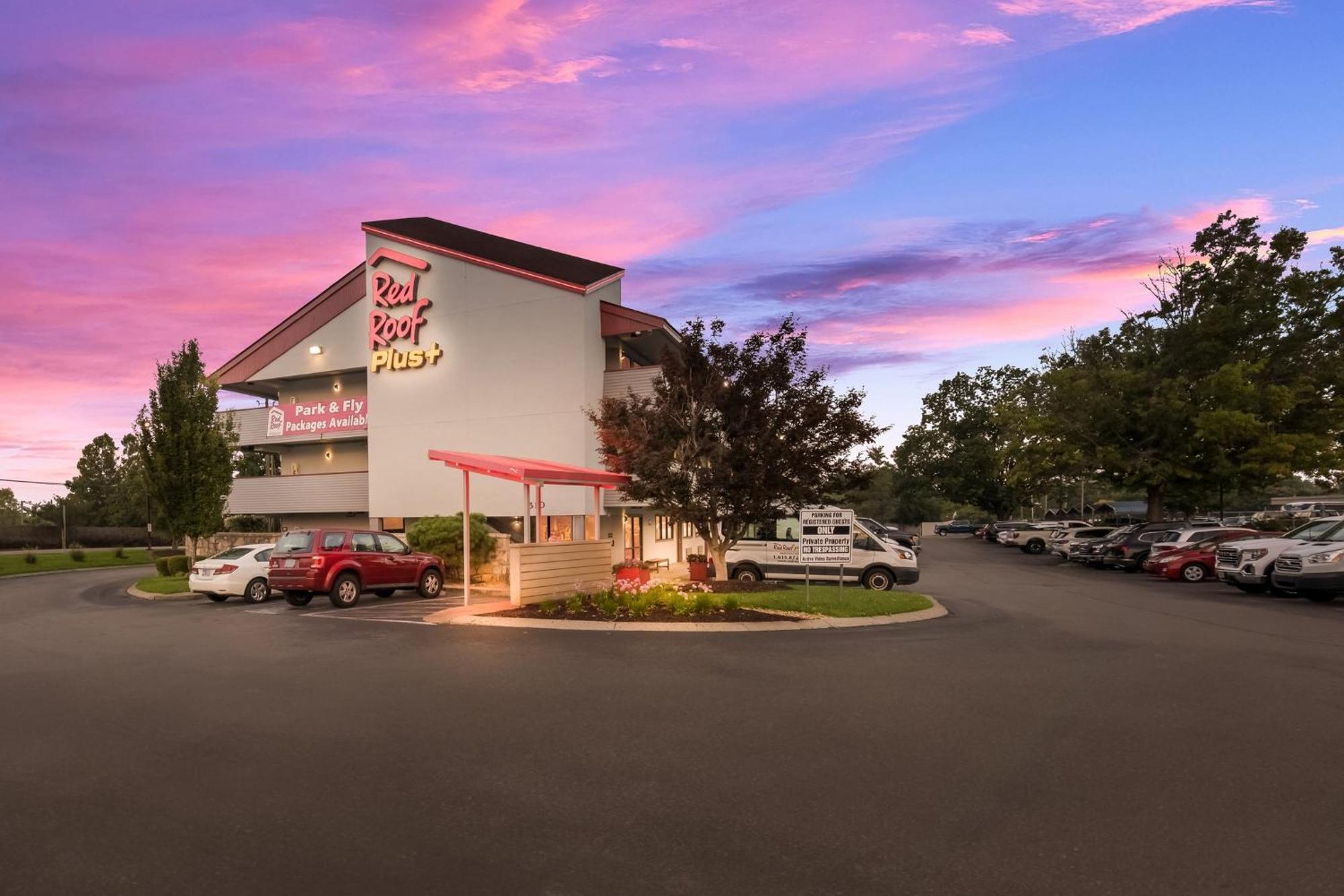 Red Roof Inn Plus+ Nashville Airport Extérieur photo